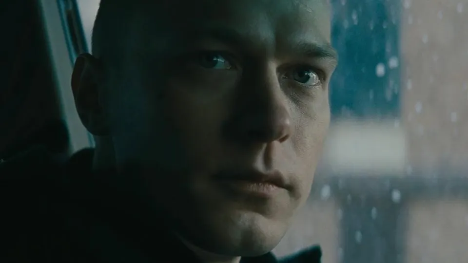 Кадр из фильма «Анора». Режиссер Ш. Бэйкер. 2024 год