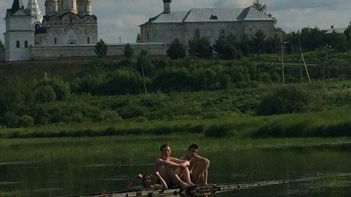 Подростки из Можайска спасли тонущих малышей