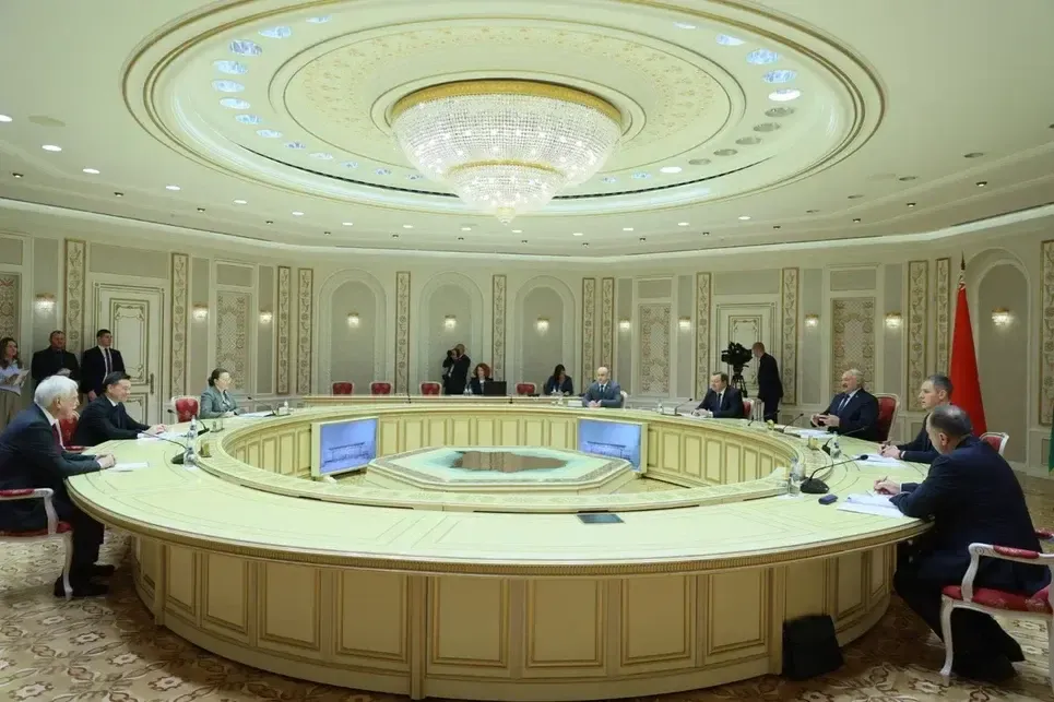 Константин Семенец