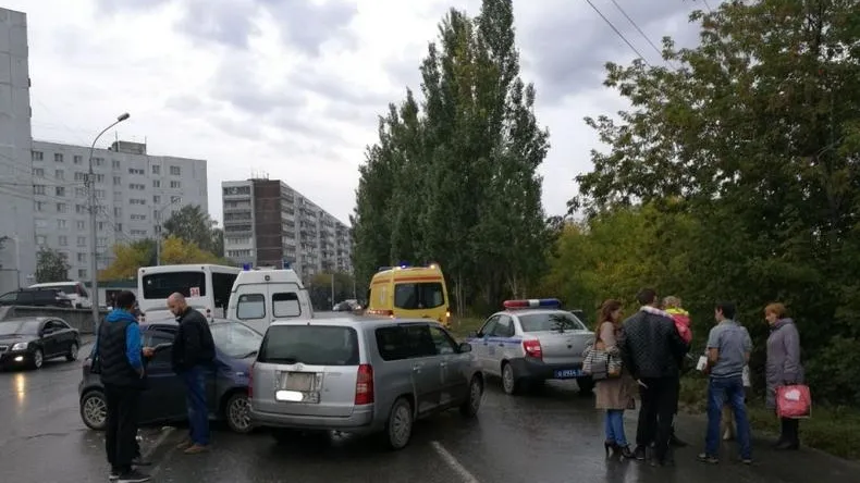 Пять авто столкнулись в Пушкинском районе, есть раненые