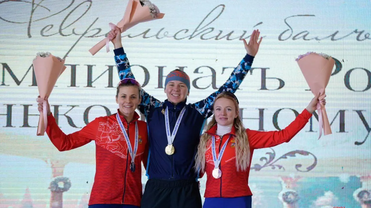 Подмосковные спортсмены завоевали награды на чемпионате России по конькобежному спорту