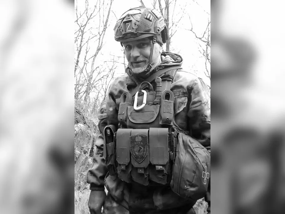 «Описал собственную смерть»: сестра погибшего солдата рассказала о пророческом стихотворении с передовой