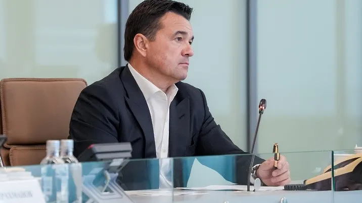 Антон Чернов