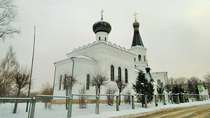 Храм святителя Тихона в бывшем тюремном замке в Клину