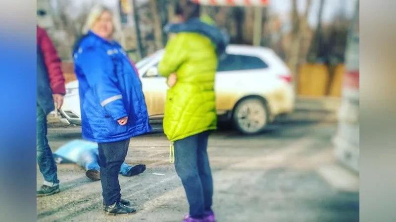 Мужчину насмерть сбили на светофоре в Звенигороде