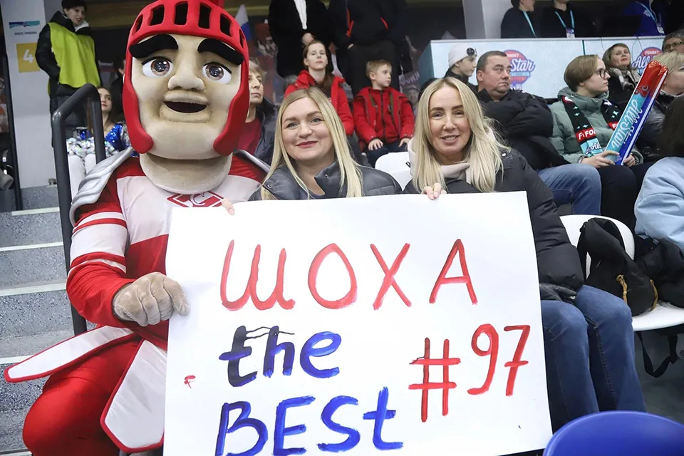 Фото: vk.com/Женская хоккейная лига.