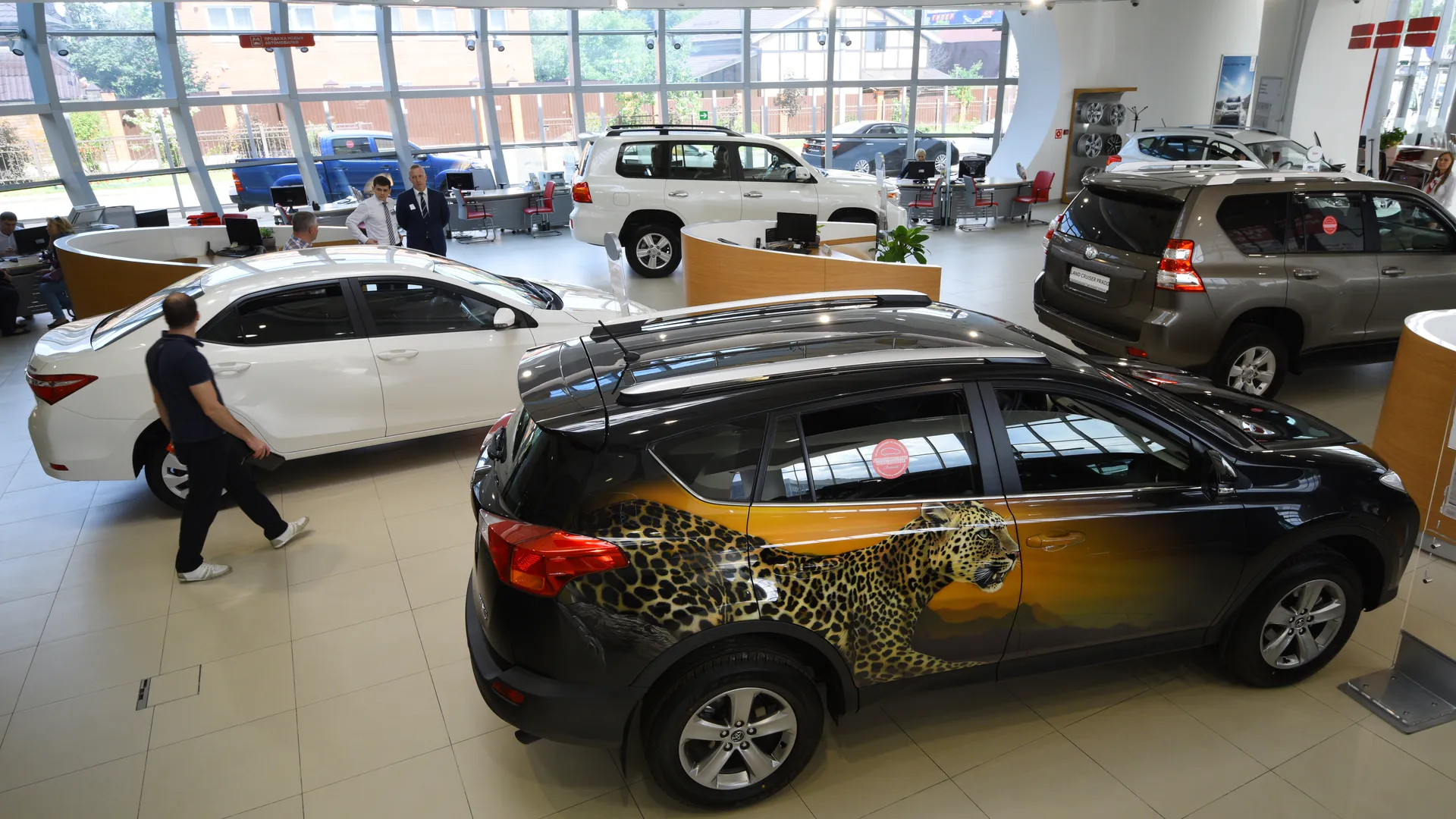 Студия индивидуализации I-Premium Тойота Центр Измайлово