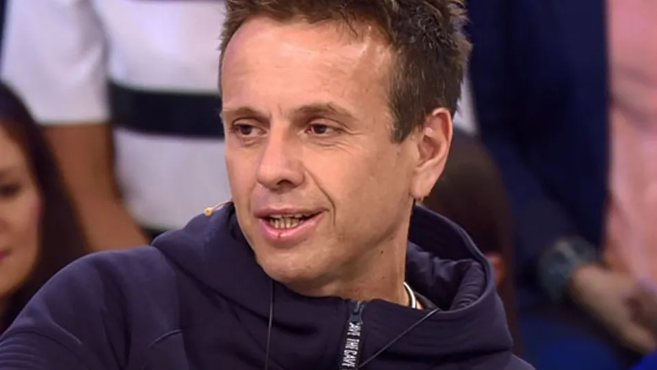 Кадр из видео телепрограммы «Сегодня вечером»