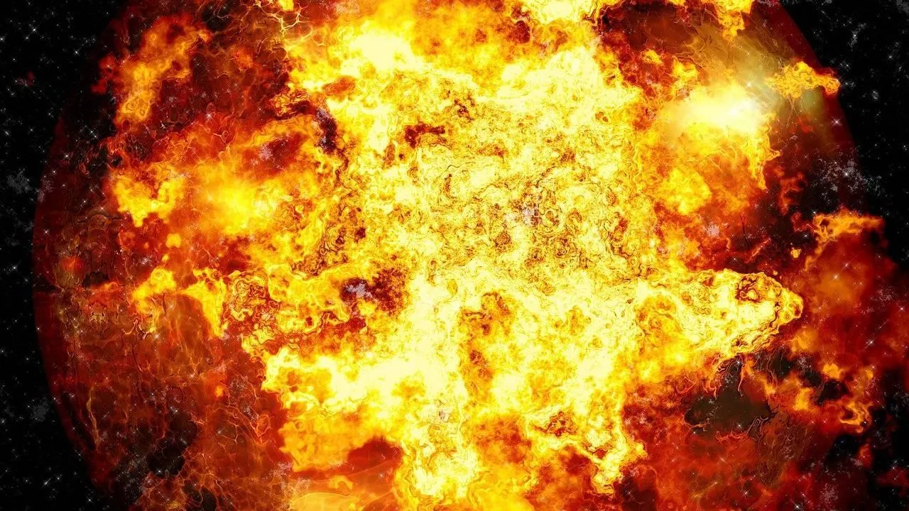 Мощные взрывы и тревога: ВСУ снова начали атаку Белгорода