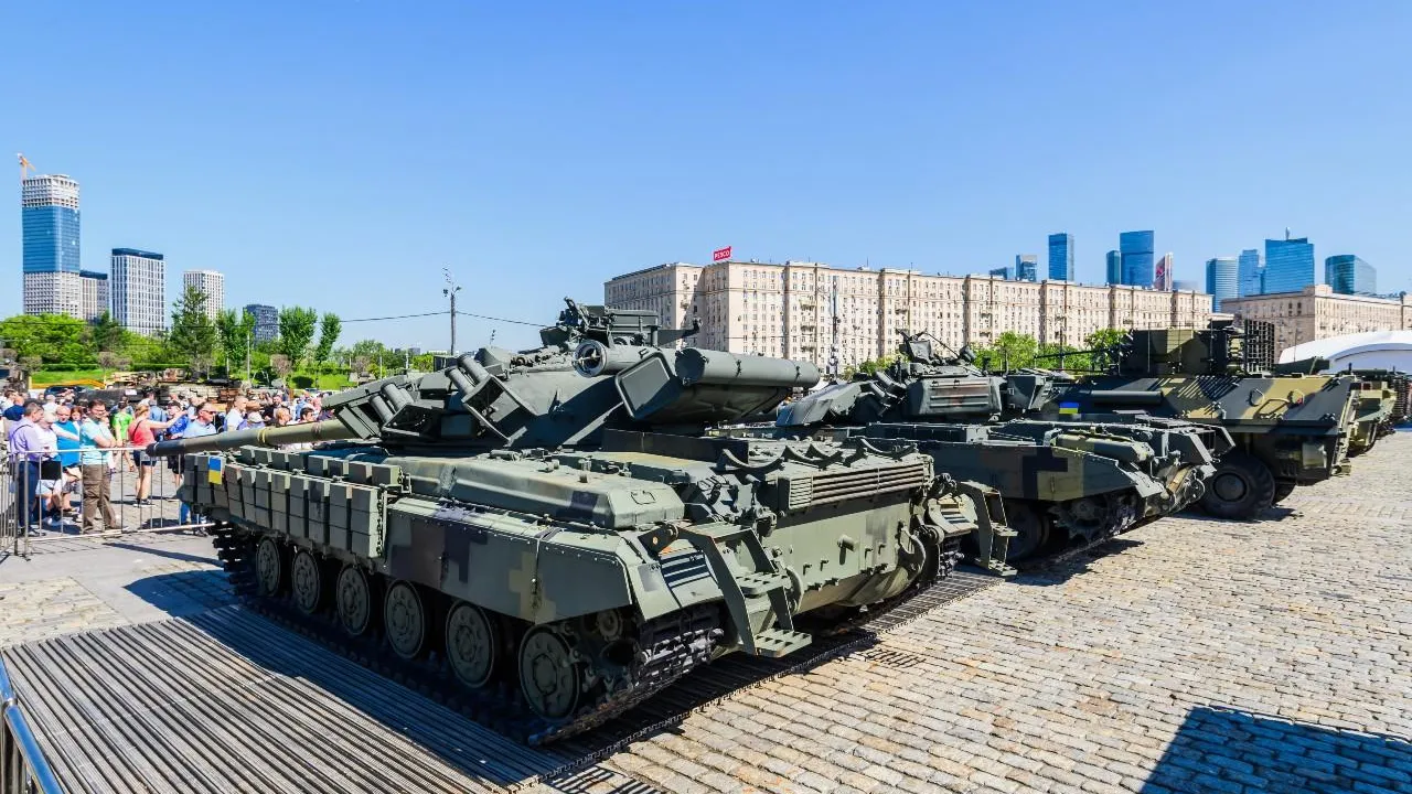 ВСУ в боях в Курской области вместо натовской техники используют устаревшие модели