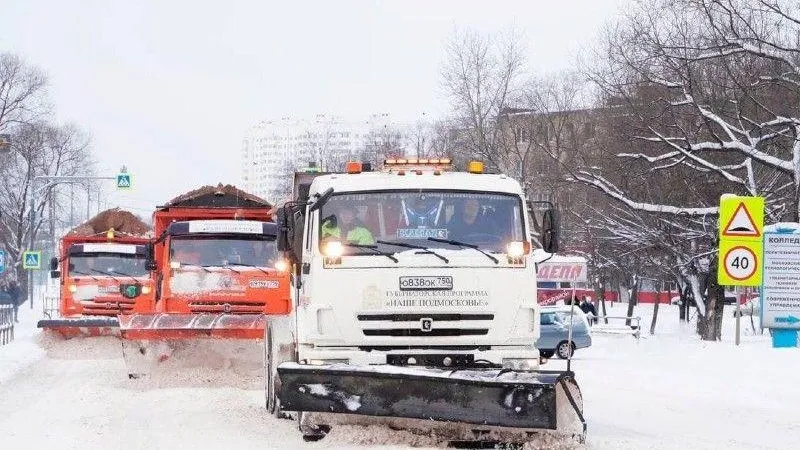 За сутки в Подмосковье очистили от снега 35 тысяч километров дорог