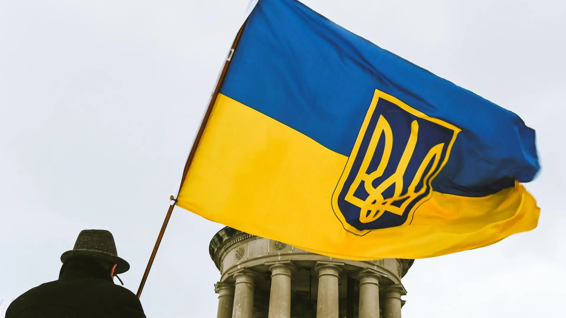 Журналист Такер Карлсон назвал ключевое отличие России от Украины