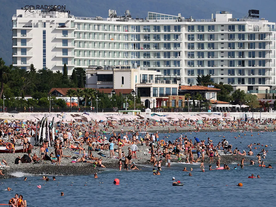 Дешевле без билетов на самолет: выяснилось, как провести длинные выходные с максимальной выгодой