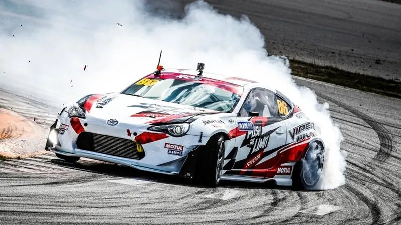 moscowraceway.ru