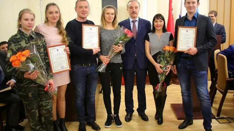  Три молодые семьи получили сертификаты на жилье в Люберцах 