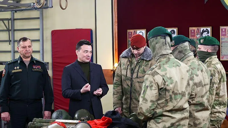 Бойцы Софринской бригады поблагодарили Андрея Воробьева за поддержку  