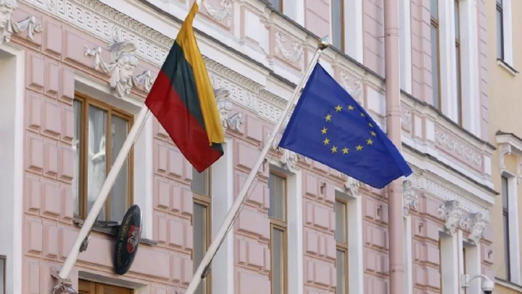 МИД Литвы предложил распространить пятую статью НАТО на Украину