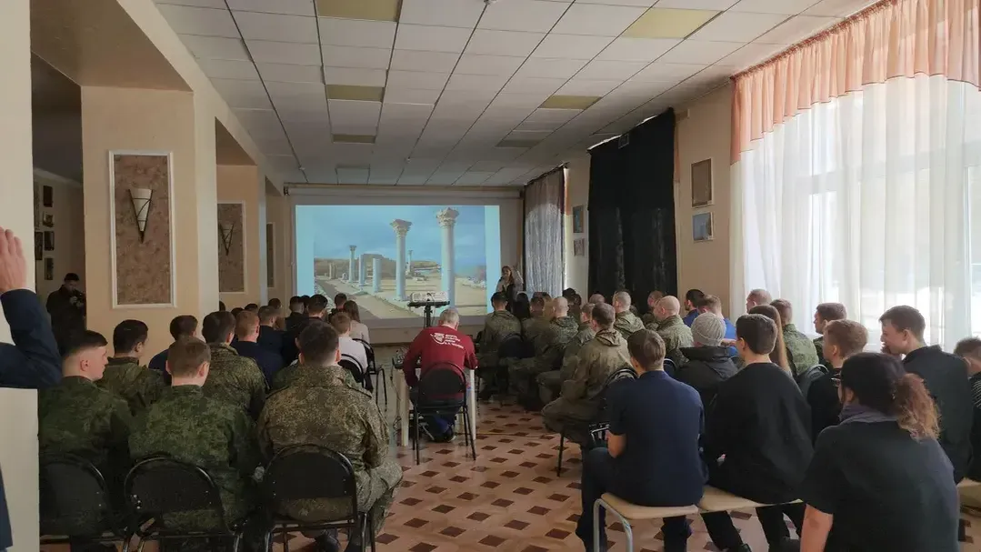 Роман Кутузов