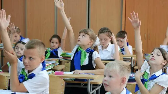 Школьница из Королева удостоена премии президента России
