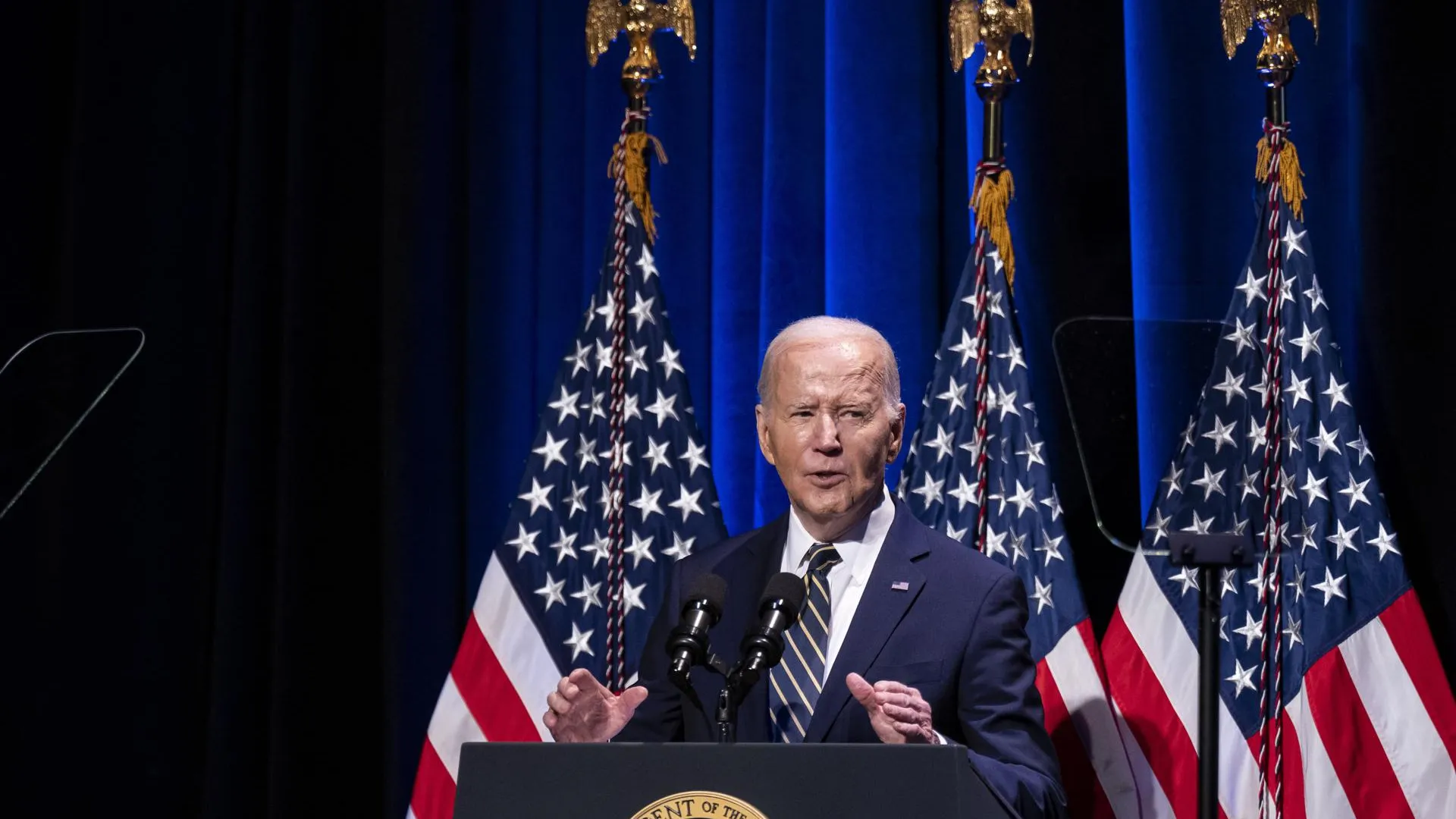 Al Drago - Pool via CNP/Consolidated News Photos