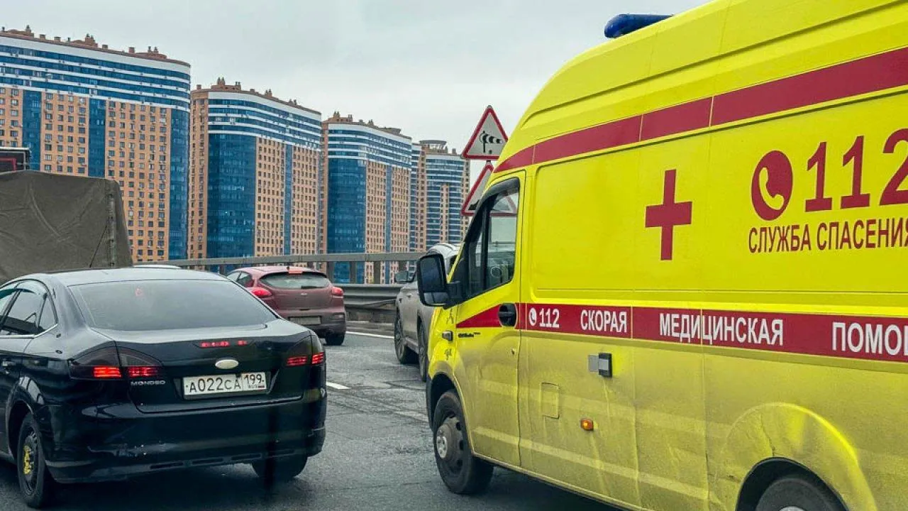 «Зебра» не спасла: на нерегулируемом переходе под колеса автомобиля попал 11-летний школьник