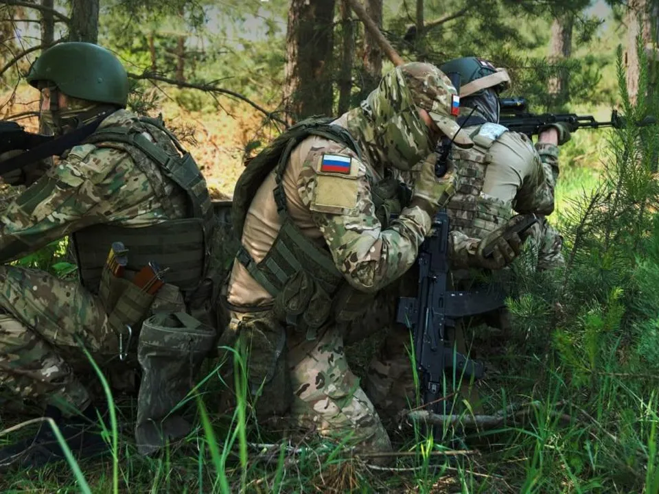 «Это был поход в одну сторону»: боец СВО рассказал о сослуживцах, которые вызвались прикрыть солдат