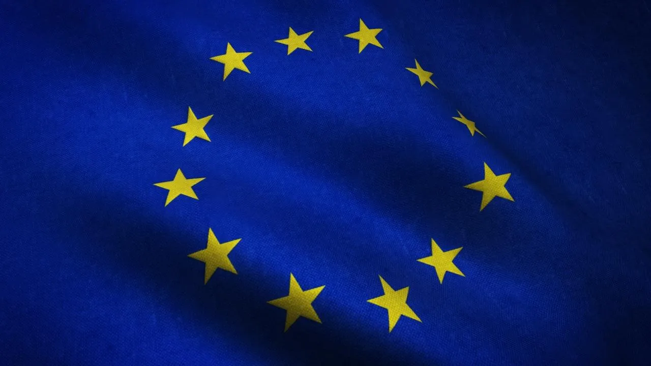 FT: Еврокомиссия может пойти на уступки Венгрии ради выделения помощи Украине