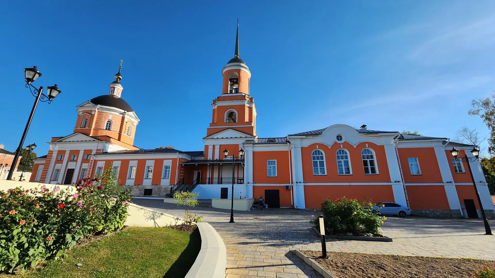 Иван Дубров