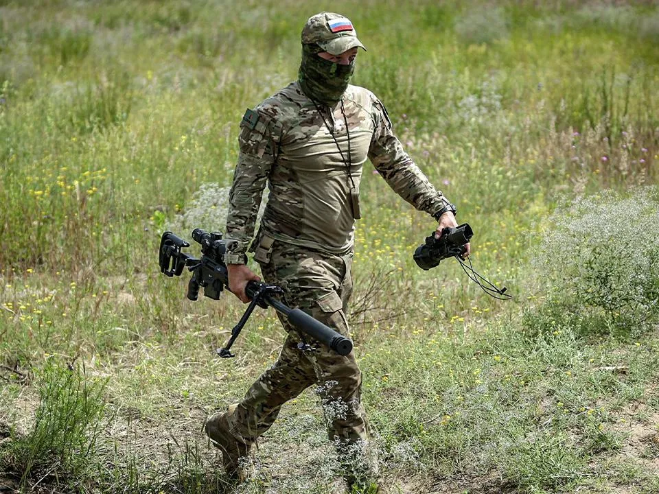 «Это были одни из самых ожесточенных боев»: боец СВО рассказал, в чем сложность штурма многоэтажных домов