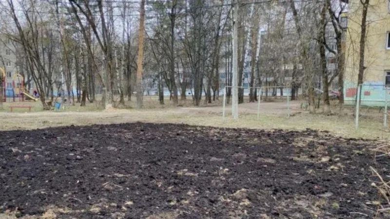 Заброшенную трансформаторную подстанцию ликвидировали в подмосковном Дмитрове