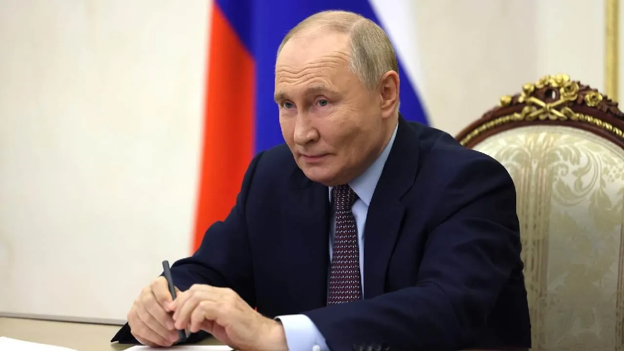 ВЦИОМ: на вопрос о доверии Путину положительно ответили 77,2% респондентов