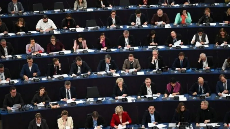 В Европарламенте отвергли поправки о свободе слова по поставкам оружия на Украину
