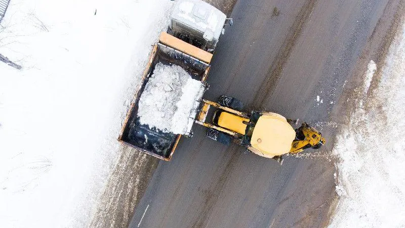 С дорог Подмосковья вывезли 500 тысяч кубометров снега