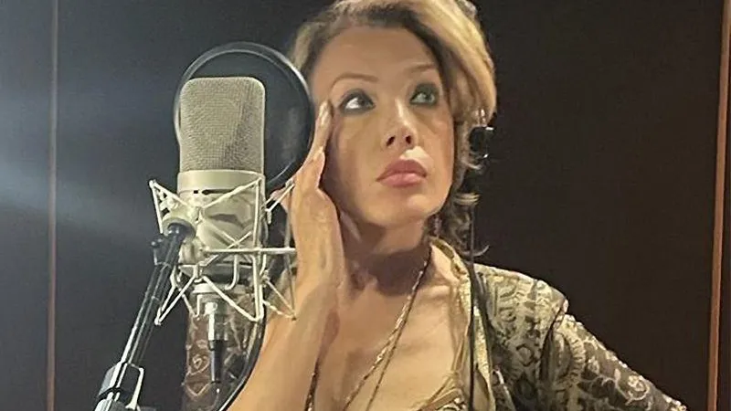 Азиза: дуэта с Бузовой не будет 