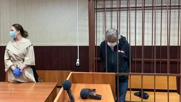 Юрист пожелал Ефремову стойкости в предстоящем уголовном процессе