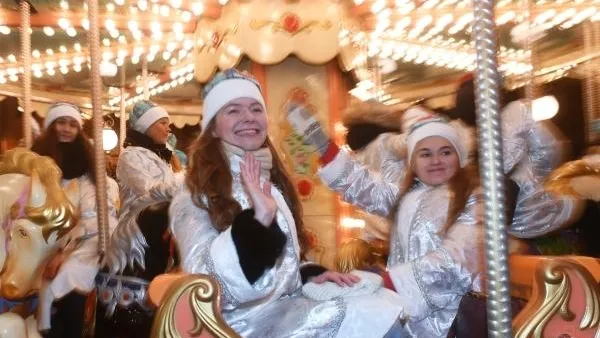 Массовый флешмоб подмосковных Снегурочек пройдет в Люберцах