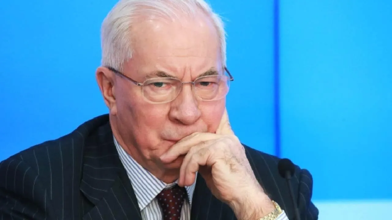 Экс-премьер-министр Азаров рассказал, как долго США смогут помогать Украине