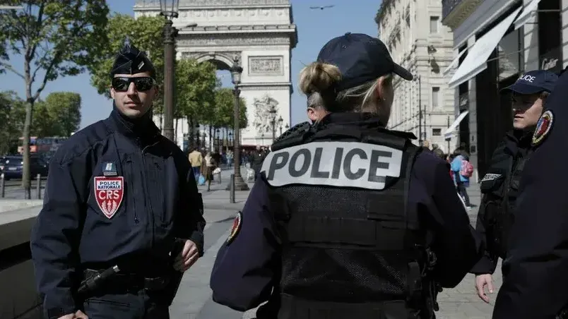 Полиция в Вене задержала совершавших поджоги от скуки трех девушек