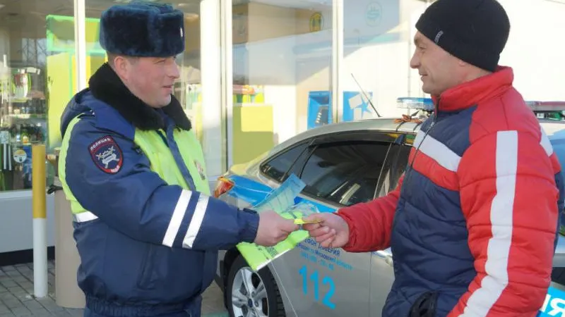 Водителей Подмосковья научили использовать световозвращатели