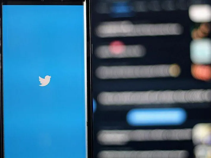 Юрист обвинил СМИ в том, что они сеют панику вокруг банкротства Twitter