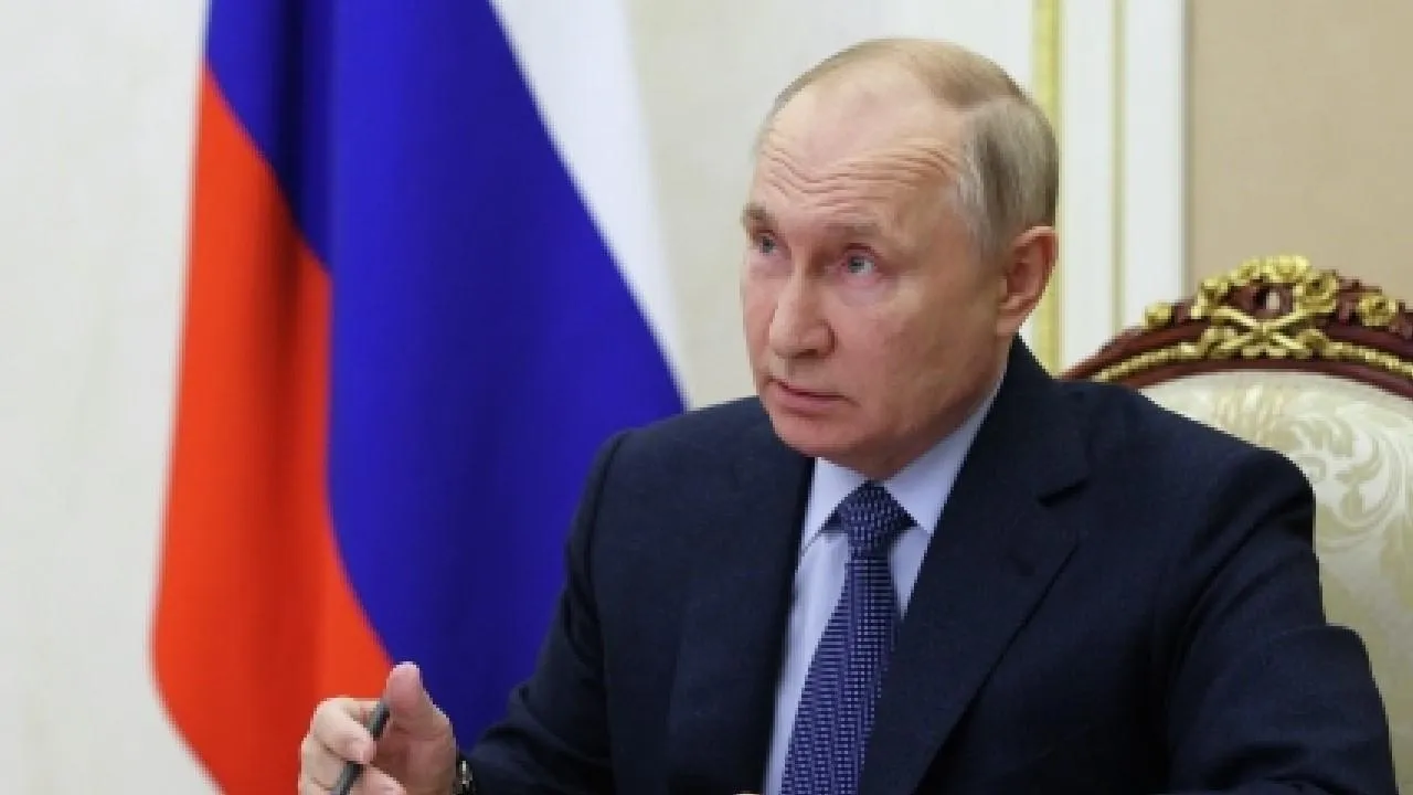 Путин призвал разобраться с оборотом оружия в России