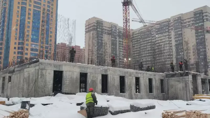 Строительство самой большой школы продолжается в Реутове