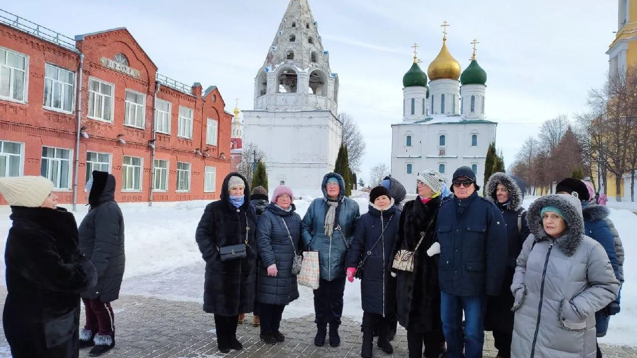 Пожилые жители Ленинского округа заново открывают Подмосковье через экскурсии