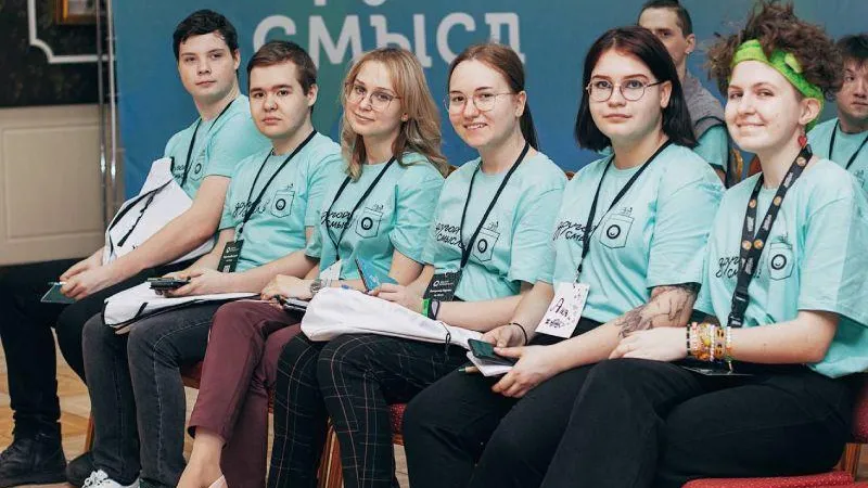 Денис Паунин