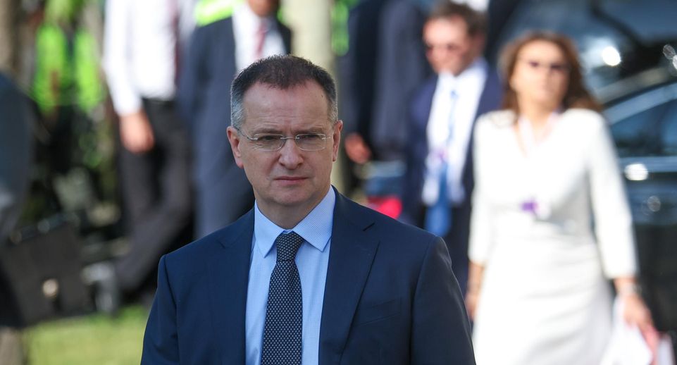 Мединский: переговоры Путина и Зеленского должны «поставить точку»