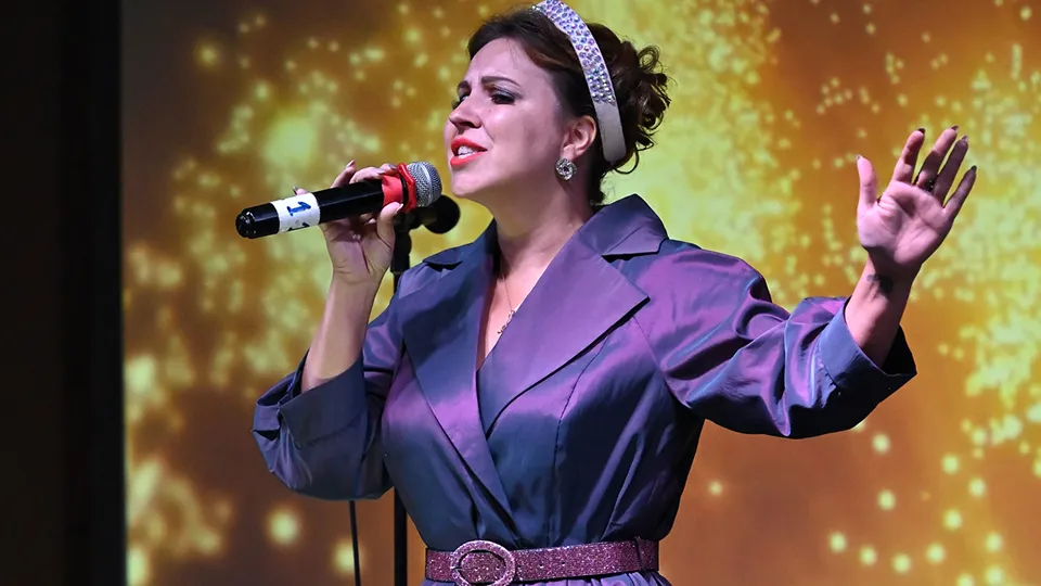 Лауреат международных и всероссийских конкурсов Анна Савицкая (сопрано). Фото: Сергей Демянюк