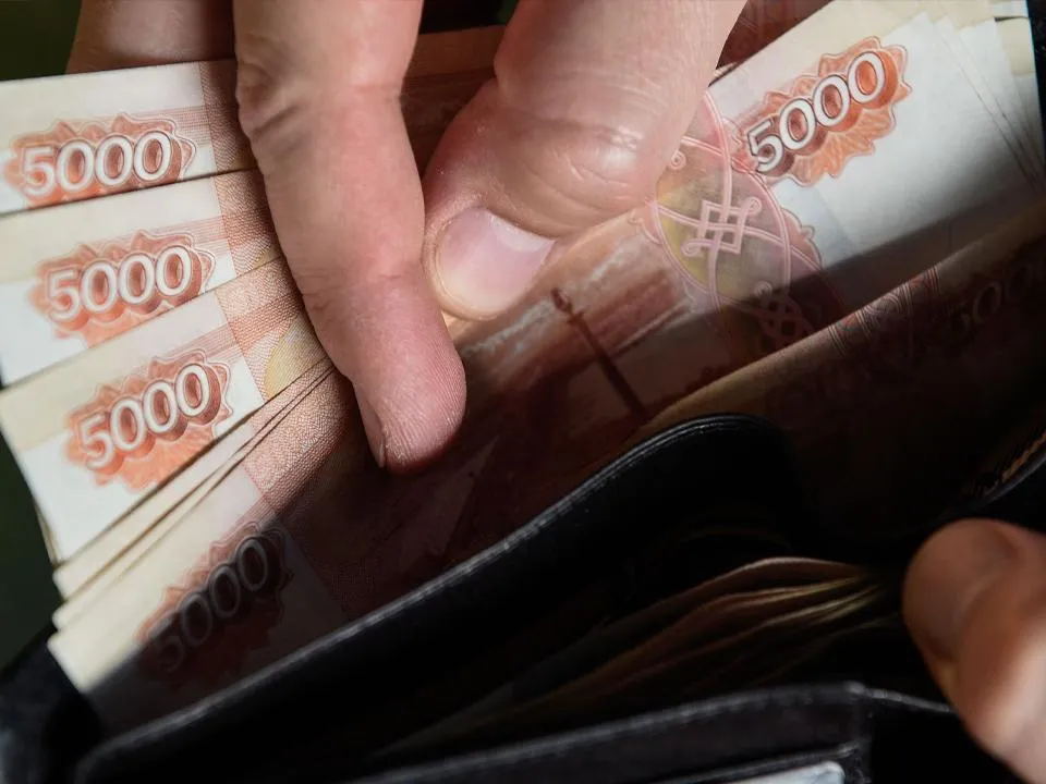 Москвичи хотят получать больше, чем другие россияне: зарплатные ожидания жителей столицы выросли на 25% за год
