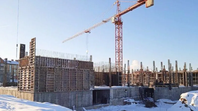 Строительство школы в микрорайоне Восточный Истринского округа продолжается