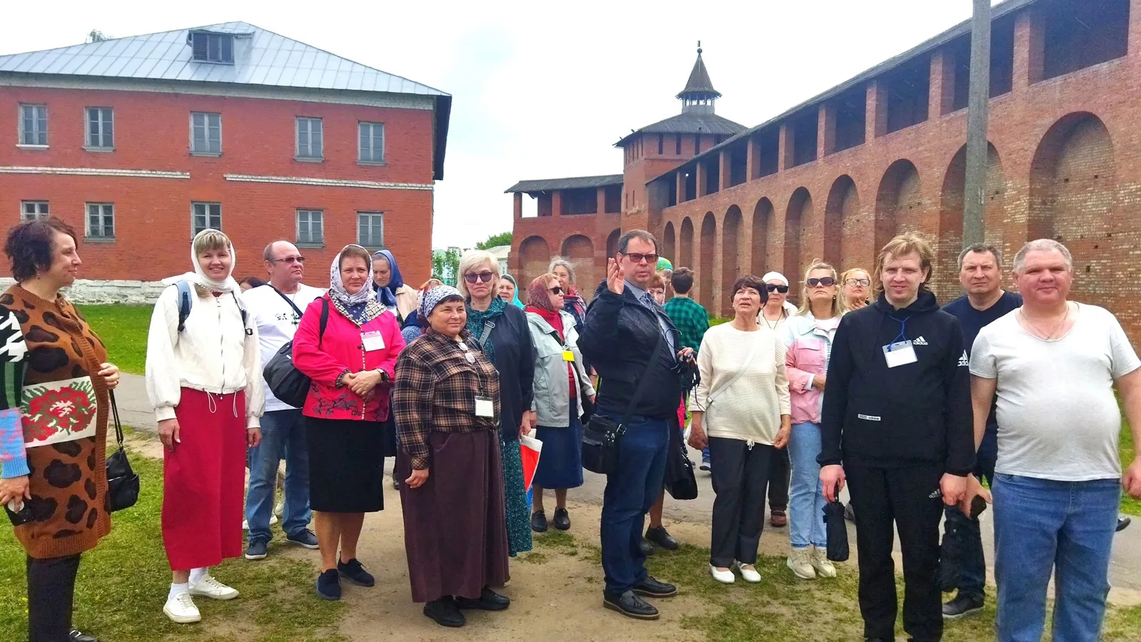 Фото: Знаменский храм в Старой Кашире г. Ступино
