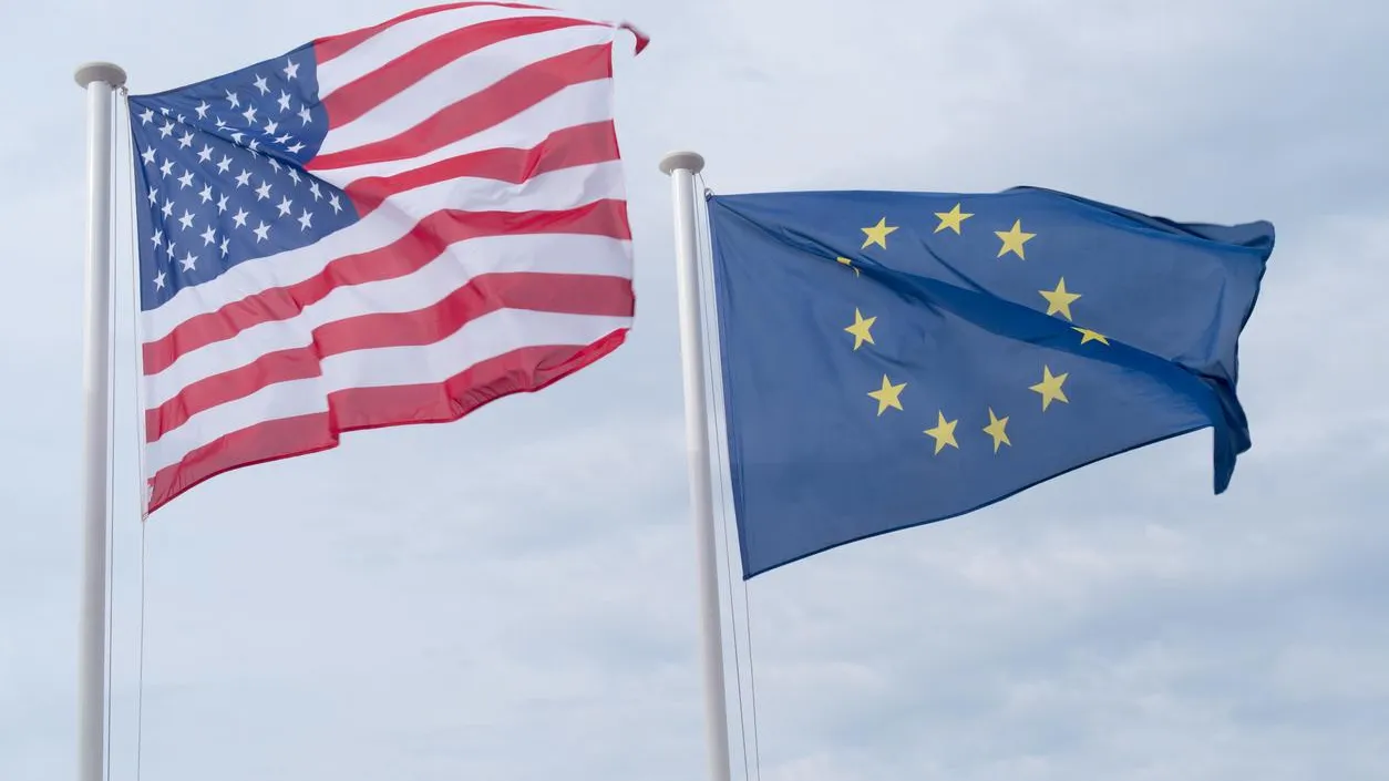 Философ заявил, что Запад больше не является монолитом